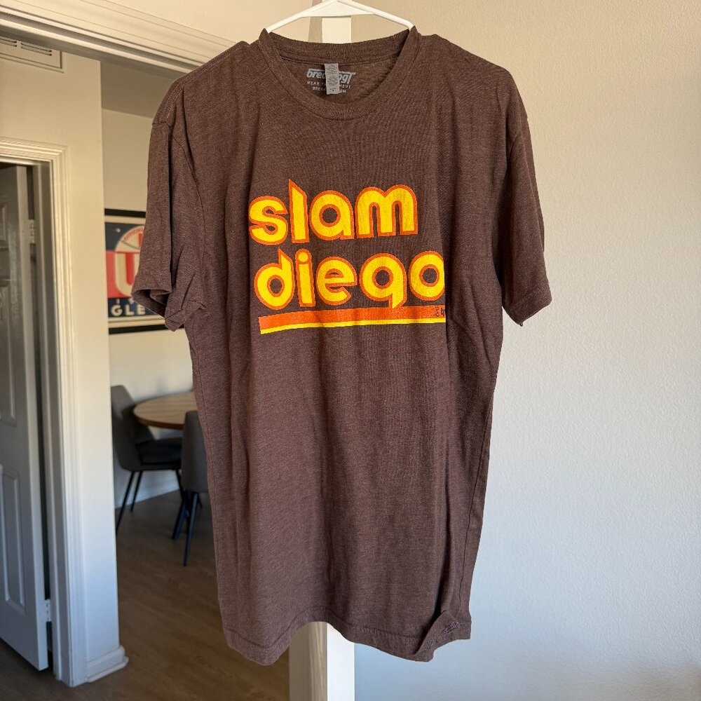 San Diego Padres Slam Diego T-Shirt Brown Large